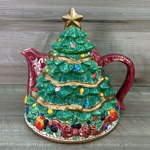 Bella Casa by Ganz Xmas Tree Teapot